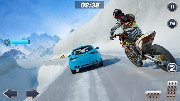 山地自行车雪地摩托赛最新版(Mountain Bike Snow Moto Racing)下载,山地自行车雪地摩托赛,竞速游戏,赛车游戏