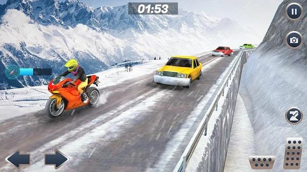 山地自行车雪地摩托赛最新版(Mountain Bike Snow Moto Racing)下载,山地自行车雪地摩托赛,竞速游戏,赛车游戏